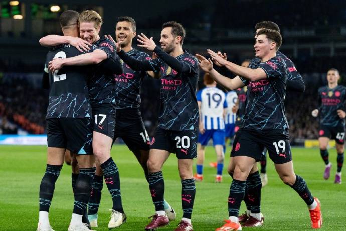 NBA：湖人加时不敌掘金 詹姆斯空砍准三双