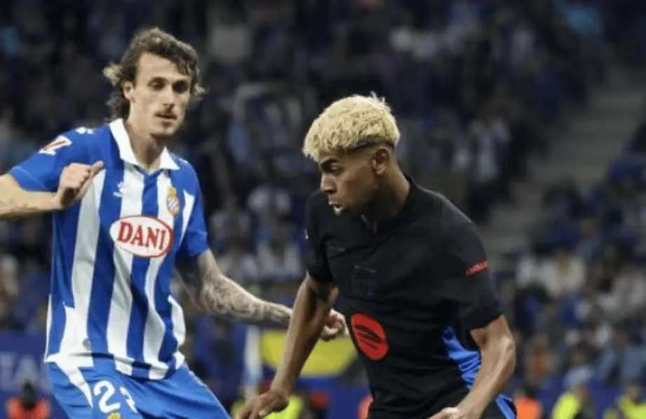 皇马维尼修斯关键进球助球队连胜